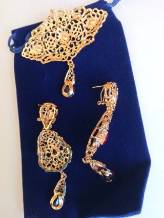 Conjunto Aderezo Jotera Baturra Dorado y Rojo