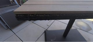 Mesa de exterior madera y metal