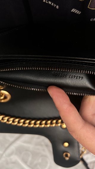 Bolso Gucci Marmont Mediano Negro/Dorado