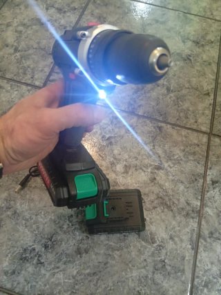 Taladro Atornillador + Cargador + Batería