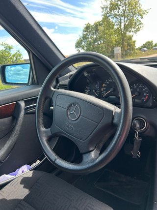 Mercedes-Benz C200 2000