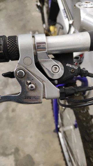 Bicicleta Zeus MTB 24 velocidades