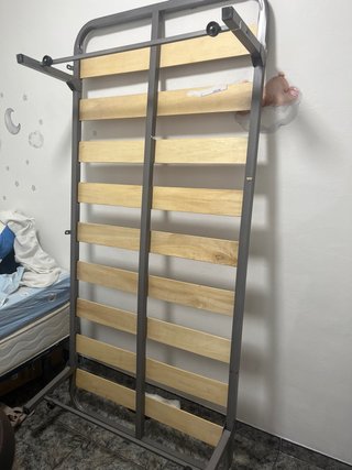 Somier metálico con lamas de madera