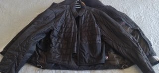 Chaqueta Dainese Tempest 3 D-Dry impermeable.