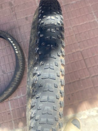 Neumático bicicleta Maxxis Rekon 29x2.40
