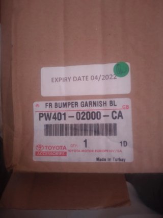 Añadido parachoques delantero Toyota COROLLA PW40