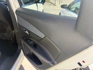 Peugeot 3008 HDI 180 CV