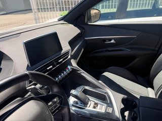 Peugeot 3008 HDI 180 CV