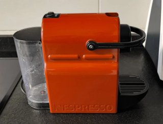 Cafetera Nespresso Krups Pixie