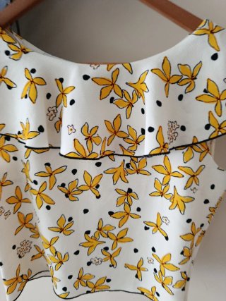 Top Zara estampado flores S