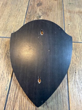 Soporte de madera temática vikinga