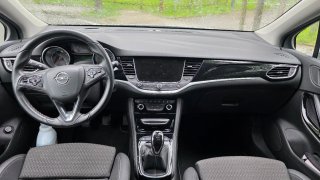 Opel Astra 2016