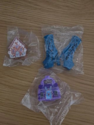 MONSTER HIGH TWYLA + ACCESORIOS. MATTEL