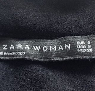 Zara. Abito nero con scollo a V. Taglia S