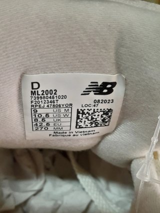 Zapatillas New Balance Grises y Blancas
