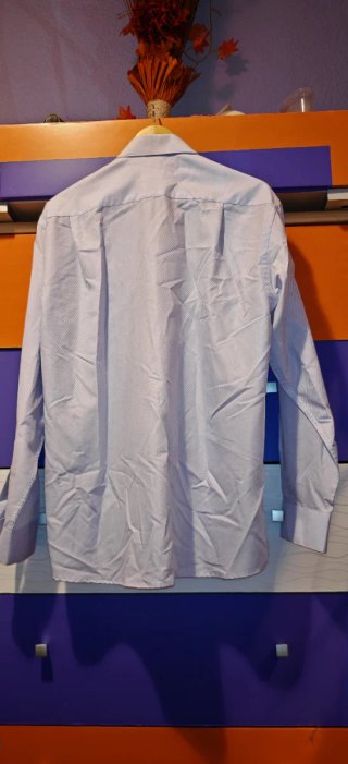 Camisa de vestir texturizada azul y blanca XL