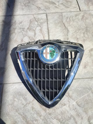 Calandra Alfa Romeo 156