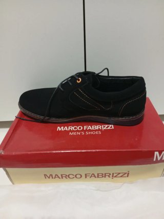 Zapatos Marco Fabrizzi Talla 41 Negros
