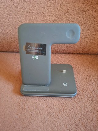 Cargador 3 en 1 VESSTT iPhone/Watch/Airpods
