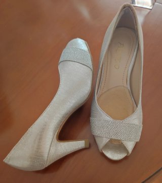 Zapatos de tacón Prestigio plateados