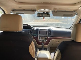 Hyundai Grand Santa Fe 2009