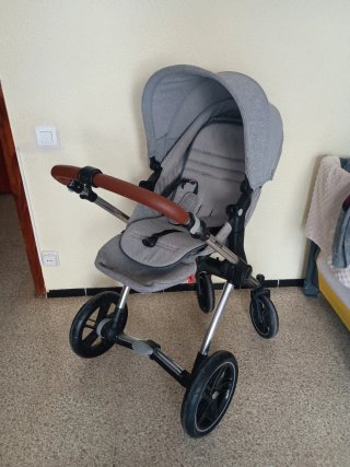 Carro de bebé marca Jane. Conjunto de dos piezas.