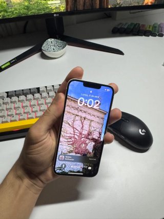 iPhone 14 Plata