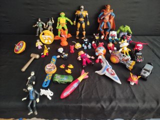 Set di action figure e giocattoli in PVC in plastica vari personaggi