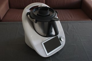 Bimby TM6 con doppio boccale
