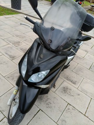 YAMAHA X-CITY 250 Maxi Scooter