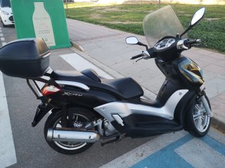 YAMAHA X-CITY 250 Maxi Scooter