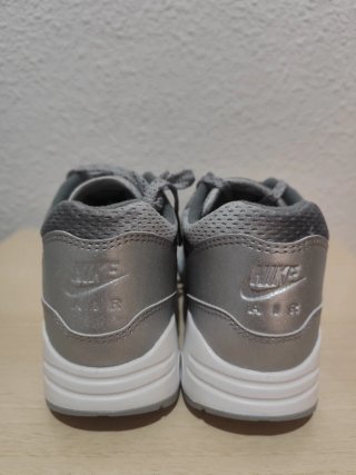 Nike Air Max 1 Talla 39 Plata