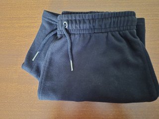 Pantaloncini neri