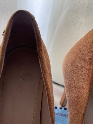 Zapatos de tacón Calvin Klein marrones