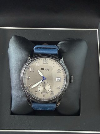 Reloj HUGO BOSS Legacy 1513684 ¡NUEVO A ESTRENAR! de segunda mano