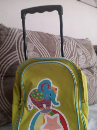 Mochila infantil con elefante