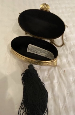 !!NUEVO!!Bolso dorado rígido y tallado  ZARA