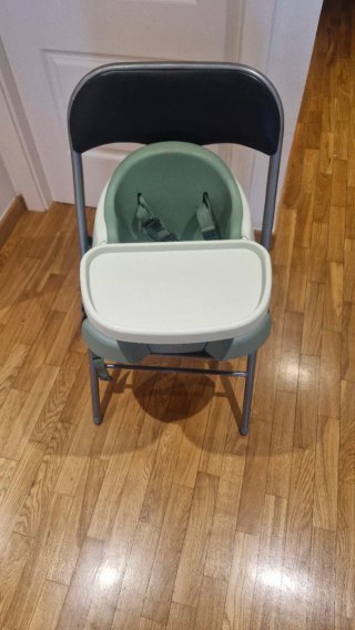 Trona portatil y centro actividades Mamas & Papas
