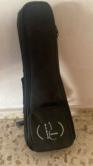 Ukulele nero