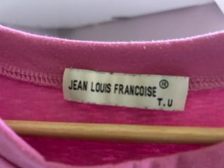 Camileta volantes rosa fuerte