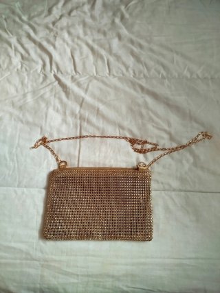 Bolso de fiesta dorado