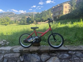 Bicicleta infantil 16 Btwin roja