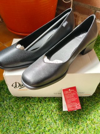 Zapatos de salón Diafa negros