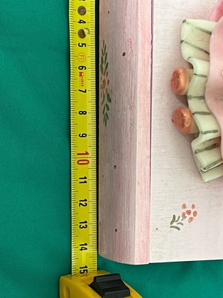 Portagioie legno bambolina resina