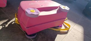 Maleta infantil con ruedas