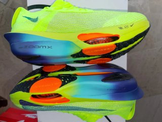 Zapatillas Nike Zoom Verdes y Naranjas