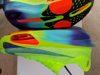 Zapatillas Nike Zoom Verdes y Naranjas
