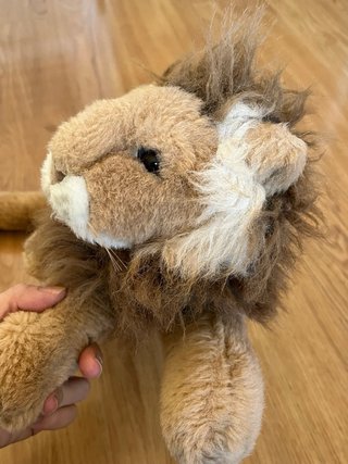 Peluche León