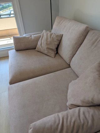 Muebles salón y dormitorios
