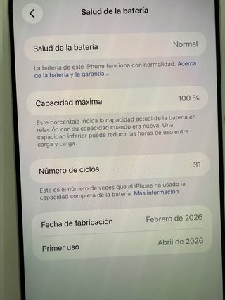 iPhone 17 Pro Max 256GB Plata (Semi Nuevo)